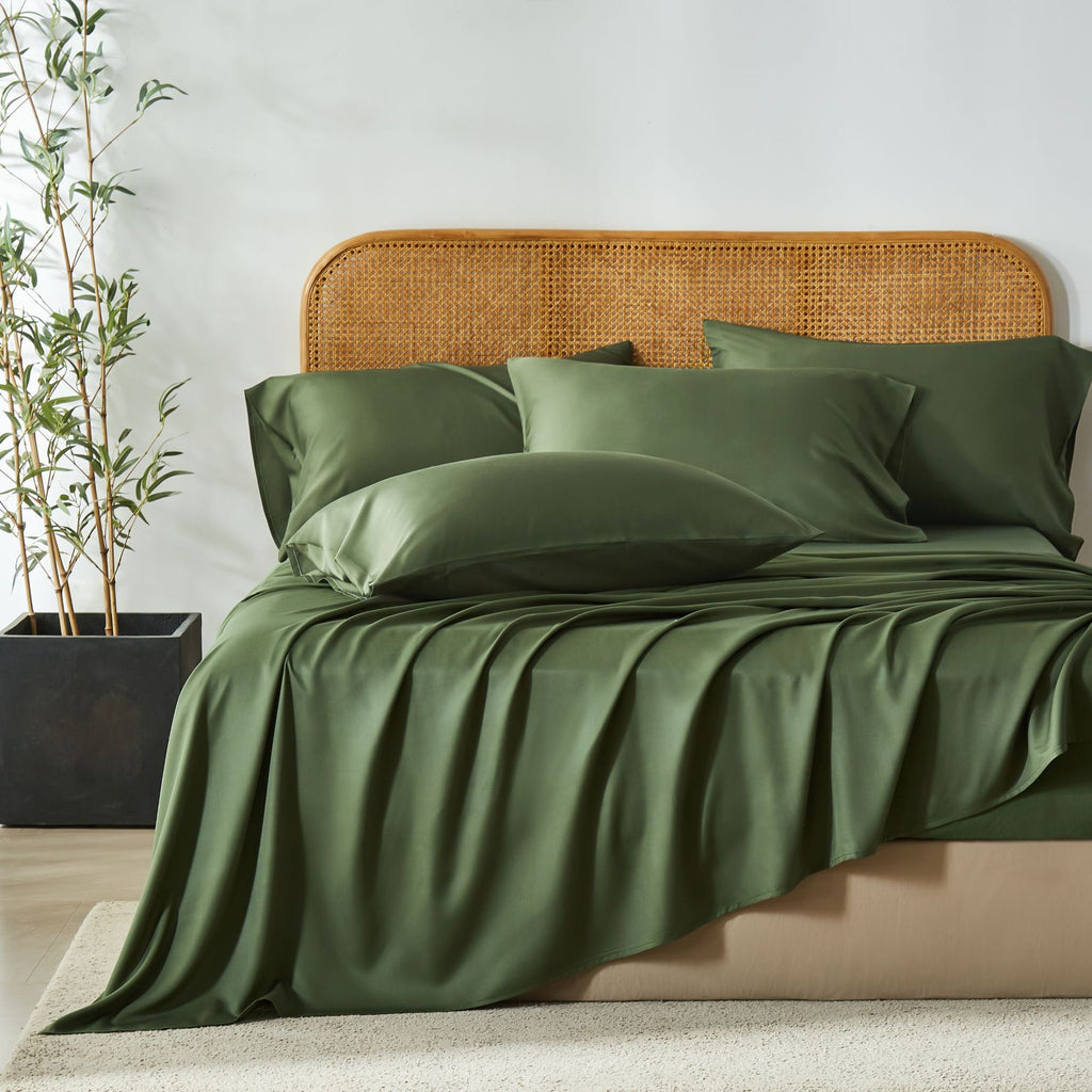 Bamboo-Polyester Luxury Fitted Sheet Set